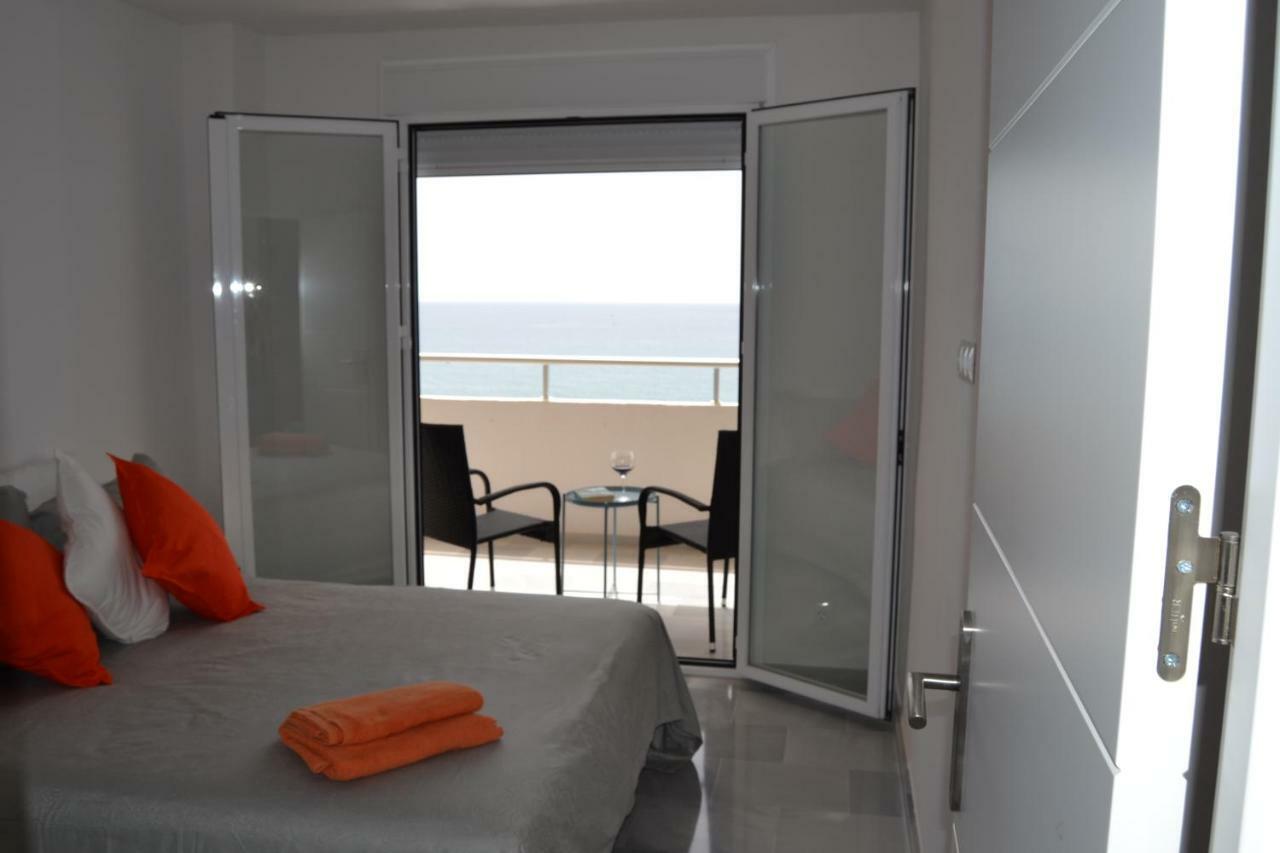 Beach Front Penthouse - Fuengirola Exterior photo